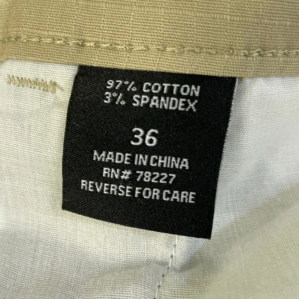 NWT Rugged Trail Cargo Shorts Men's 36 Khaki Cotton Stretch Ripstop